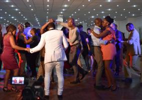 Circulations musicales et processus mémoriels : danser la salsa au Bénin 