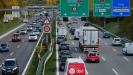 Élargir les autoroutes, le salut ou l’impasse?