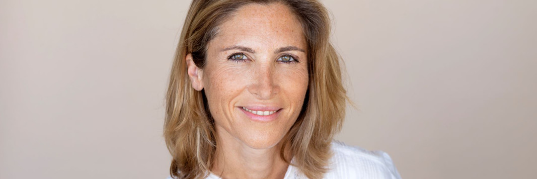 Pourquoi le travail se désenchante: du sens à la performance